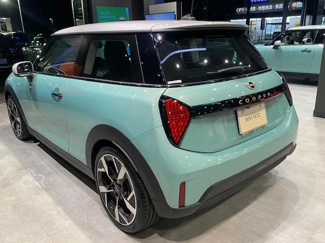 MINI MINI COOPER S CLASSIC TRIM 2024 — миниатюра 2