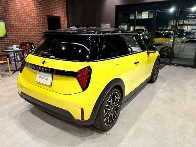 MINI MINI COOPER S CLASSIC TRIM 2025 — миниатюра 4