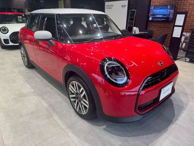 MINI MINI COOPER C CLASSIC TRIM 2025 — миниатюра 3