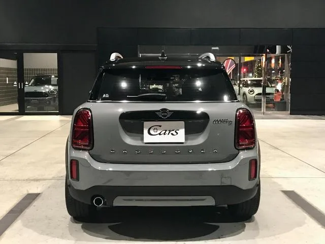 MINI MINI COOPER D CROSSOVER CLASSIC TRIM 2022 — миниатюра 2