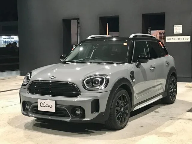 MINI MINI COOPER D CROSSOVER CLASSIC TRIM 2022 — фото 1, купить с доставкой в Москву
