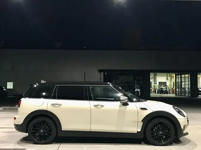 MINI MINI COOPER D CLUBMAN CLASSIC TRIM 2022 — миниатюра 4