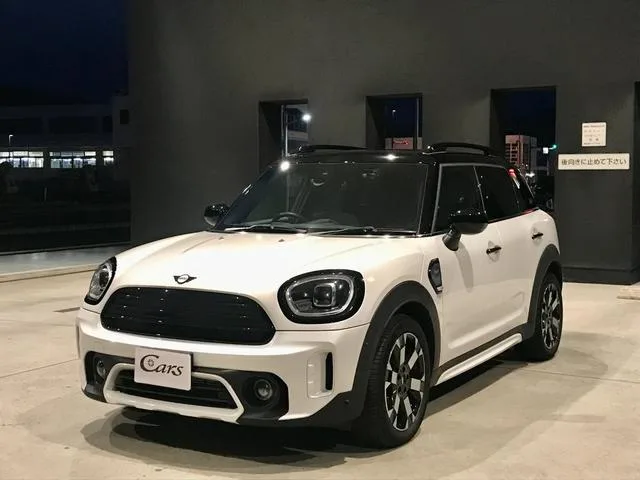 MINI MINI COOPER D CROSSOVER UNTAMED EDITION 2023 — фото 1, купить с доставкой в Москву