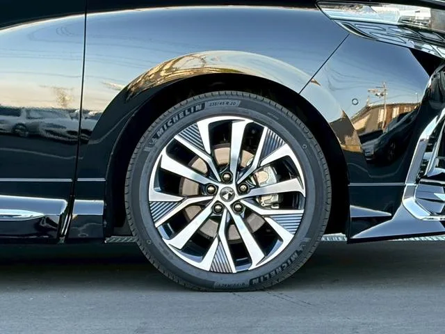 Toyota ALPHARD HYBRID Z 2024 — миниатюра 4
