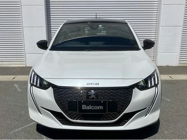 Peugeot 208 GT 2022 — миниатюра 5