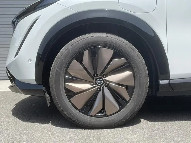 Nissan ARIYA B6 LIMITED 2022 — миниатюра 5