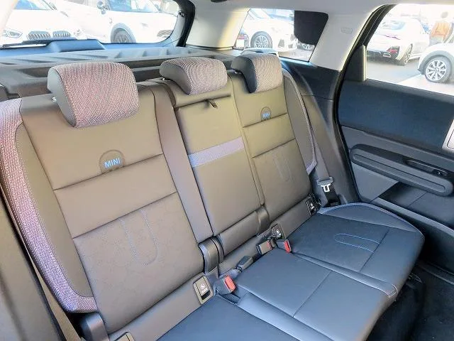 MINI MINI COUNTRYMAN D CLASSIC TRIM 2025 — миниатюра 4