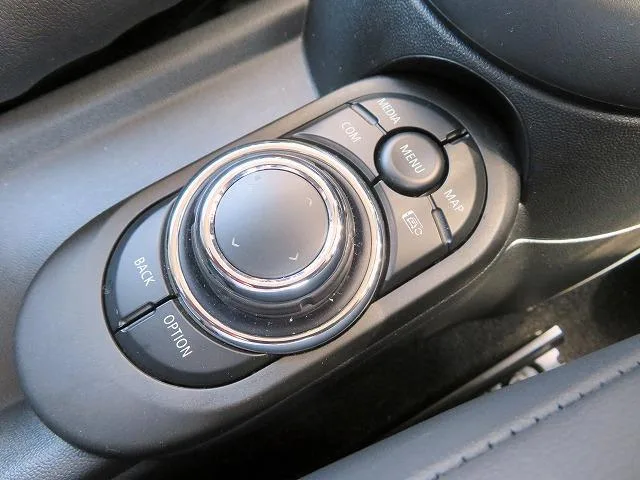 MINI MINI ONE CLASSIC TRIM 2022 — миниатюра 5