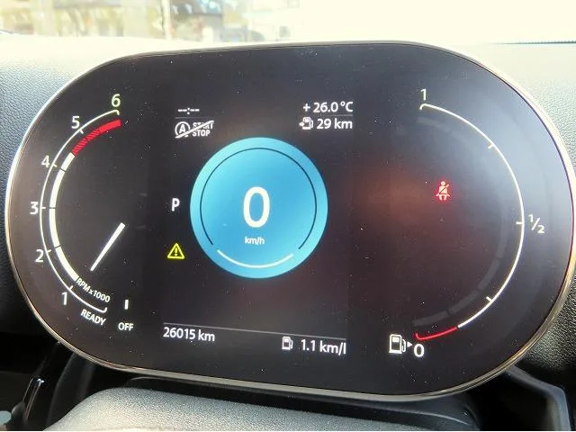MINI MINI COOPER D CROSSOVER CLASSIC TRIM 2022 — миниатюра 4