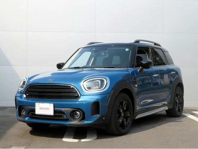 MINI MINI COOPER D CROSSOVER CLASSIC TRIM 2022 — фото 1, купить с доставкой в Москву