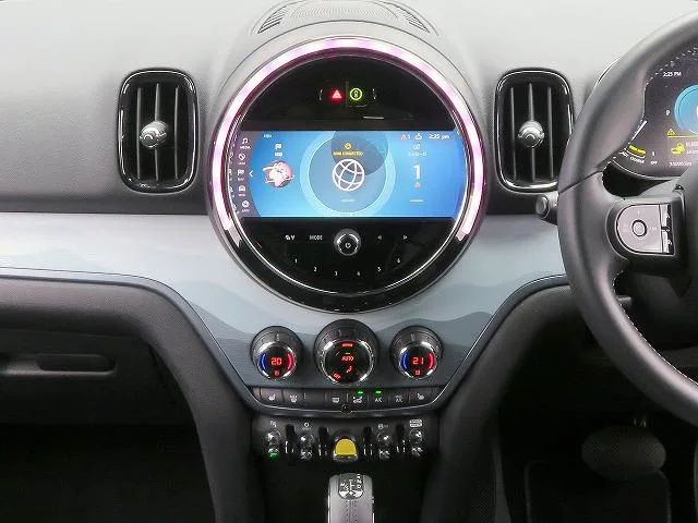 MINI MINI COOPER S E CROSSOVER ALL4 UNTAMED EDITION 2023 — миниатюра 3