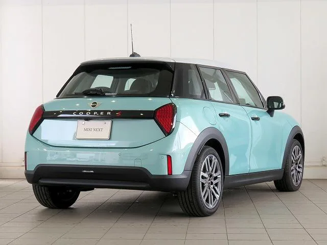 MINI MINI COOPER S CLASSIC TRIM 2025 — миниатюра 2