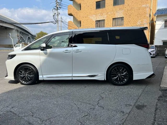 Toyota VELLFIRE Z PREMIER 2025 — миниатюра 4