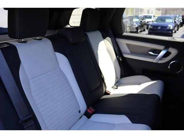 Land Rover Discovery Sport DYNAMIC SE D200 2024 — миниатюра 4