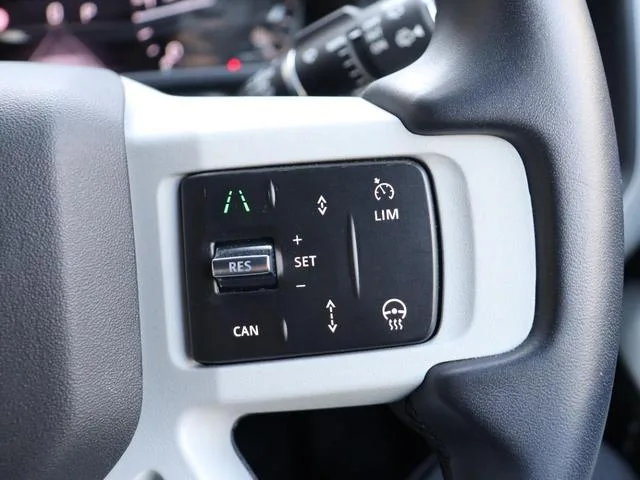 Land Rover DEFENDER 110 EASTNOR EDITION 2023 — миниатюра 5
