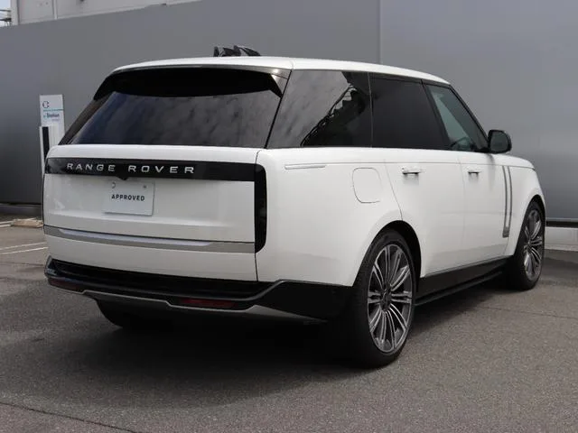 Land Rover RANGE ROVER AUTOBIOGRAPHY D350 STANDARD WHEELBASE 2025 — миниатюра 3