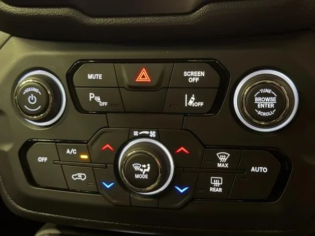 Chrysler Jeep JEEP RENEGADE 4xe TRAILHAWK 4xe 2023 — миниатюра 4