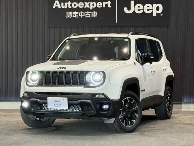 Chrysler Jeep JEEP RENEGADE 4xe TRAILHAWK 4xe 2023 — фото 1, купить с доставкой в Москву