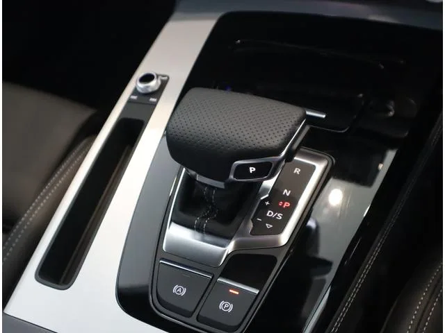 Audi Q5 Sportback S LINE DYNAMIC EDITION 2025 — миниатюра 3