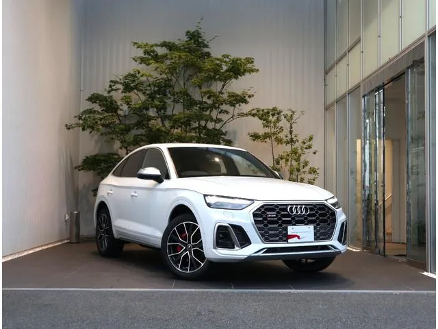 Audi SQ5 SPORTBACK BASE GRADE 2025 — фото 1, купить с доставкой в Москву