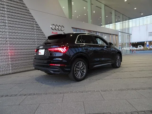 Audi Q3 35 TFSI S LINE 2023 — миниатюра 2