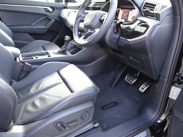 Audi Q3 35 TFSI S LINE 2023 — миниатюра 3