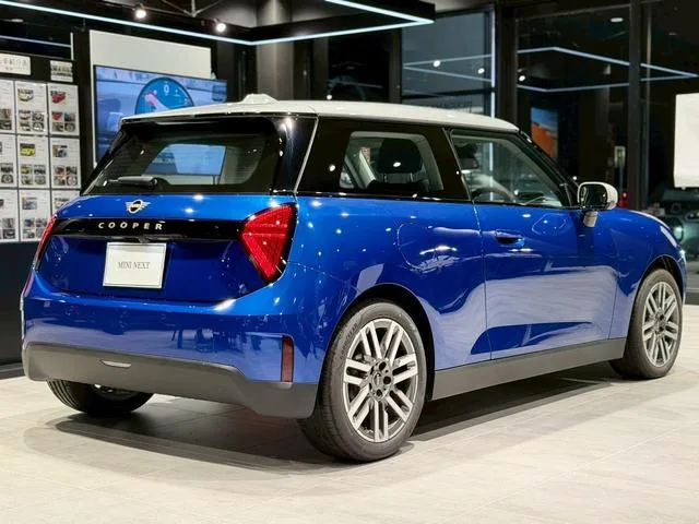 MINI MINI COOPER E CLASSIC TRIM 2025 — миниатюра 3
