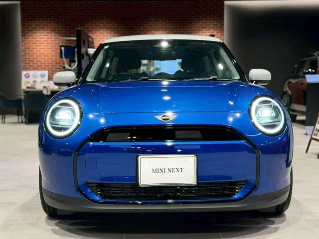 MINI MINI COOPER E CLASSIC TRIM 2025 — миниатюра 4