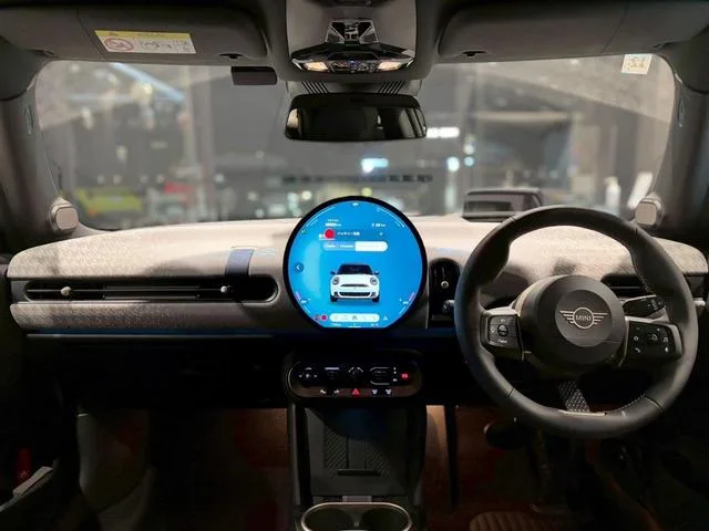 MINI MINI COOPER S FAVOURED TRIM 2025 — миниатюра 4