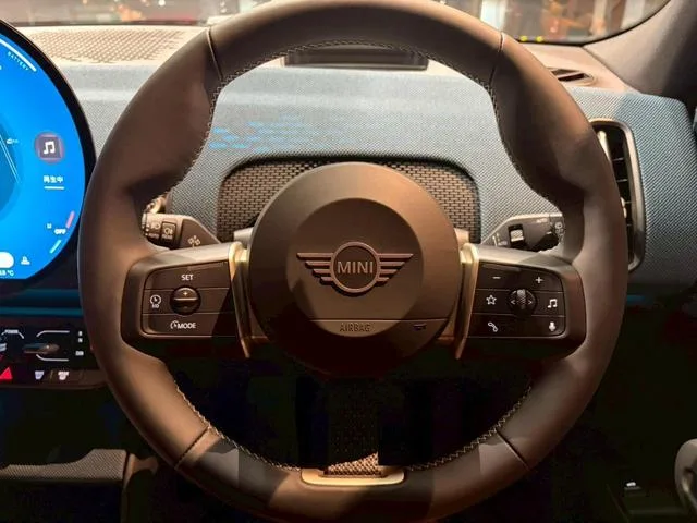 MINI MINI COUNTRYMAN SE ALL4 FAVOURED TRIM 2025 — миниатюра 5