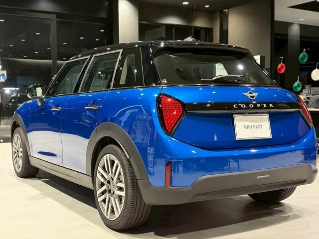 MINI MINI COOPER C CLASSIC TRIM 2025 — миниатюра 2