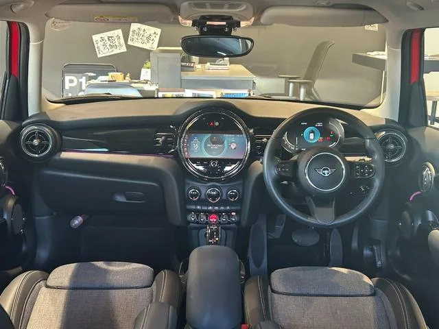 MINI MINI COOPER CLASSIC TRIM 2022 — миниатюра 2