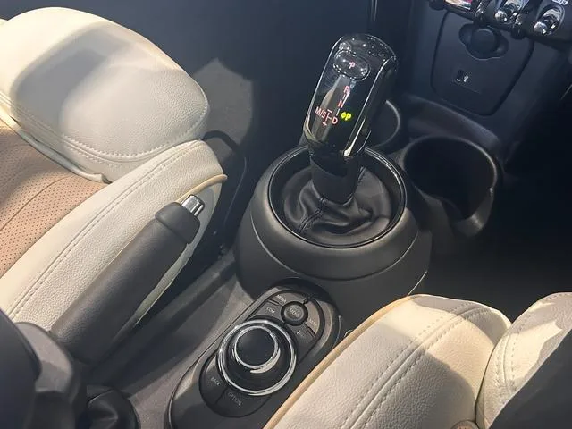 MINI MINI COOPER CLASSIC TRIM 2022 — миниатюра 4
