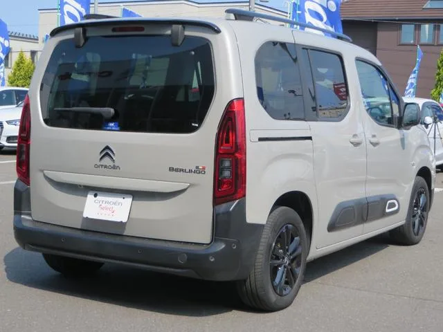 Citroen BERLINGO SHINE 2022 — миниатюра 3