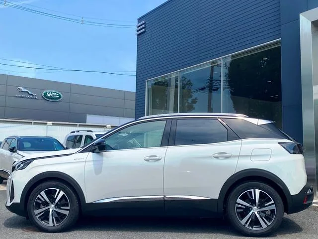 Peugeot 3008 GT HYBRID4 2025 — миниатюра 3