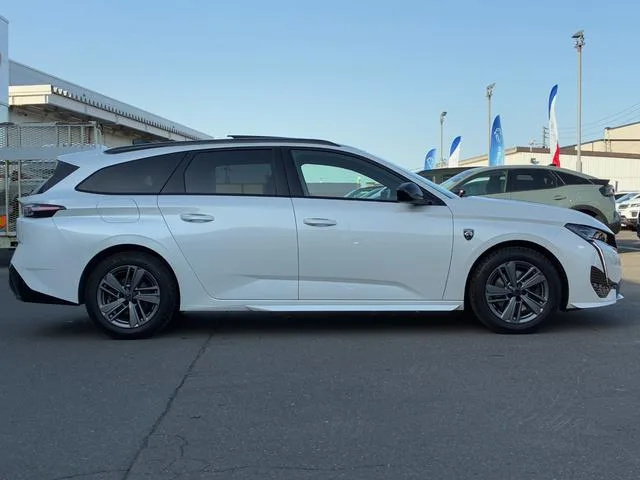 Peugeot 308 SW GT BLUE HDI 2023 — миниатюра 2