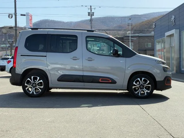 Citroen BERLINGO SHINE BLUE HDI XTR PACK 2023 — миниатюра 2