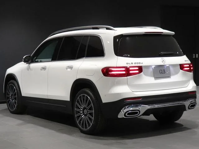 Mercedes-Benz GLB GLB200D 4MATIC AMG LINE PACKAGE 2025 — миниатюра 5