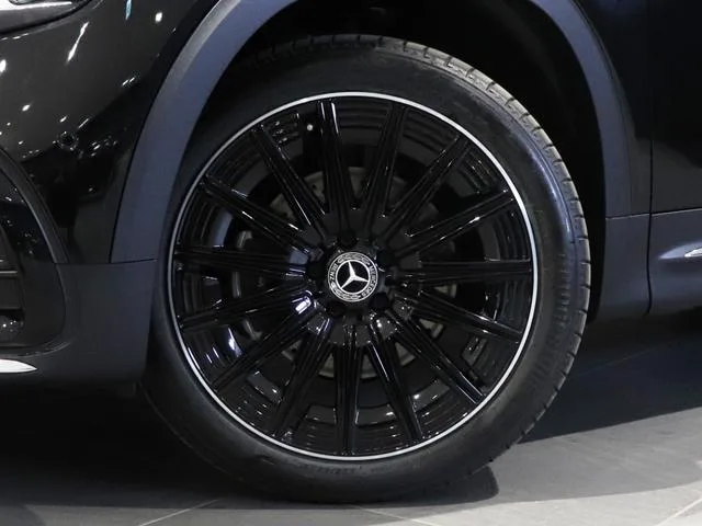 Mercedes-Benz GLB GLB200D 4MATIC URBAN STARS 2026 — миниатюра 2