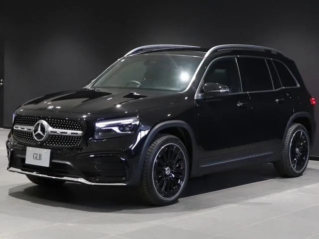 Mercedes-Benz GLB GLB200D 4MATIC URBAN STARS 2026 — миниатюра 3