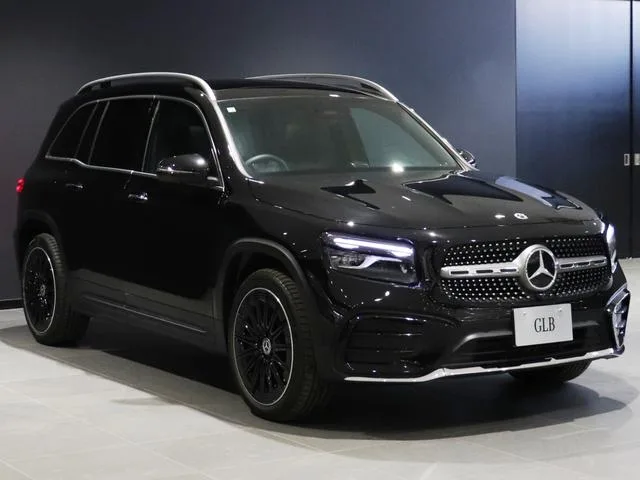 Mercedes-Benz GLB GLB200D 4MATIC URBAN STARS 2026 — миниатюра 4