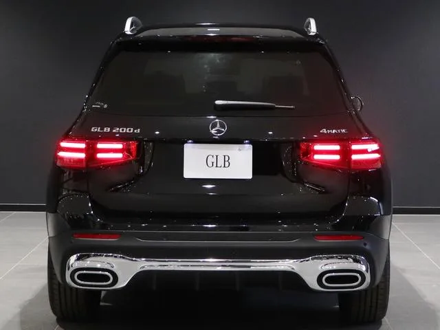 Mercedes-Benz GLB GLB200D 4MATIC URBAN STARS 2026 — миниатюра 5