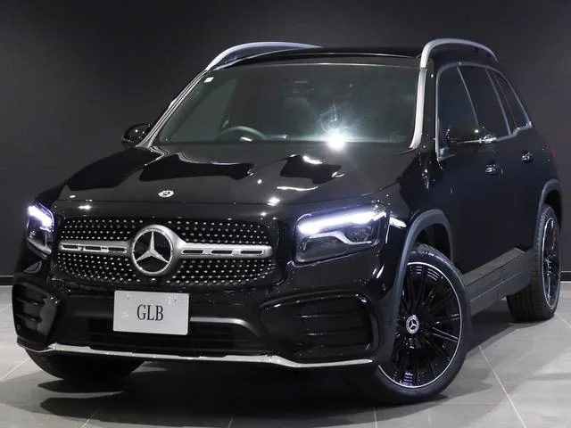 Mercedes-Benz GLB GLB200D 4MATIC URBAN STARS 2026 — фото 1, купить с доставкой в Москву