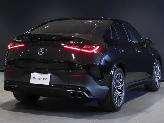 Mercedes Amg GLC GLC43 4MATIC COUPE 2025 — миниатюра 4