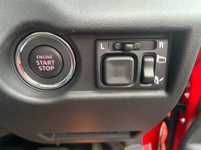 Suzuki JIMNY NOMADE FC 2025 — миниатюра 4