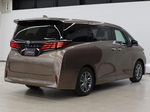 Toyota ALPHARD HYBRID Z 2025 — миниатюра 4