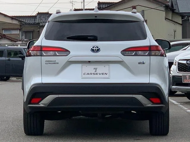 Toyota CorollaCross HYBRID Z 2023 — миниатюра 3