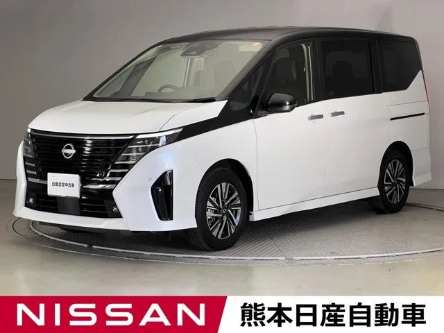 Nissan SERENA E-POWER HIGHWAY STAR V 2024 — фото 1, купить с доставкой в Москву
