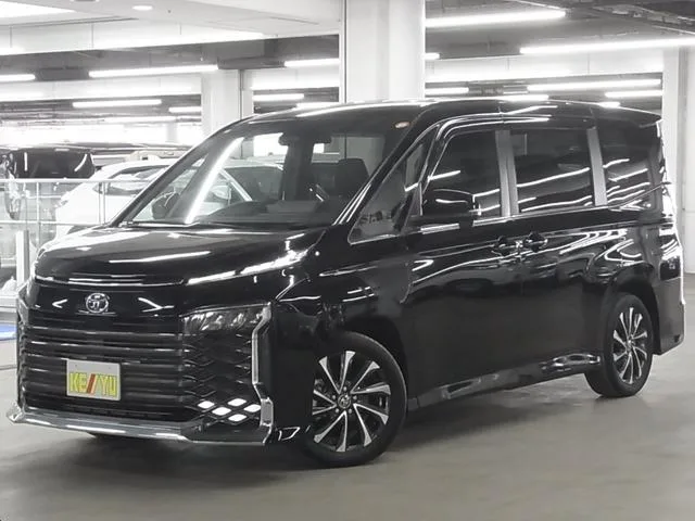 Toyota VOXY HYBRID S-Z 2022 — фото 1, купить с доставкой в Москву