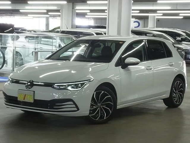 Volkswagen GOLF TDI ACTIVE ADVANCE PLATINUM EDITION 2023 — фото 1, купить с доставкой в Москву